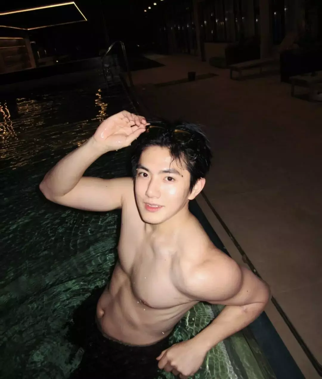 图片[5]-187中南大学硬帅篮球体育生，极品身材太馋人...-潮男潮北-潮男潮北