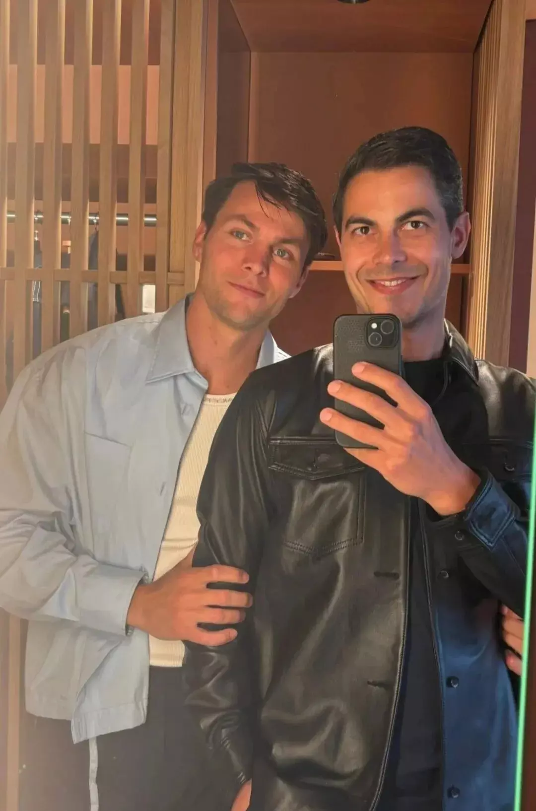 图片[6]-荷兰首位txl首相宣誓就职,与小10岁运动员男友超市偶遇相识,两人已订婚…网友神评：“首相 X 运动员：太‘小说’了！”-潮男潮北-潮男潮北