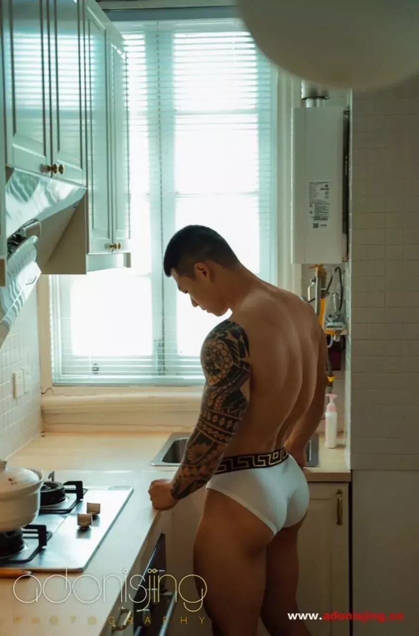 图片[5]-肌肉私教上门做饭，这课我能上一辈子！-小蓝短视频