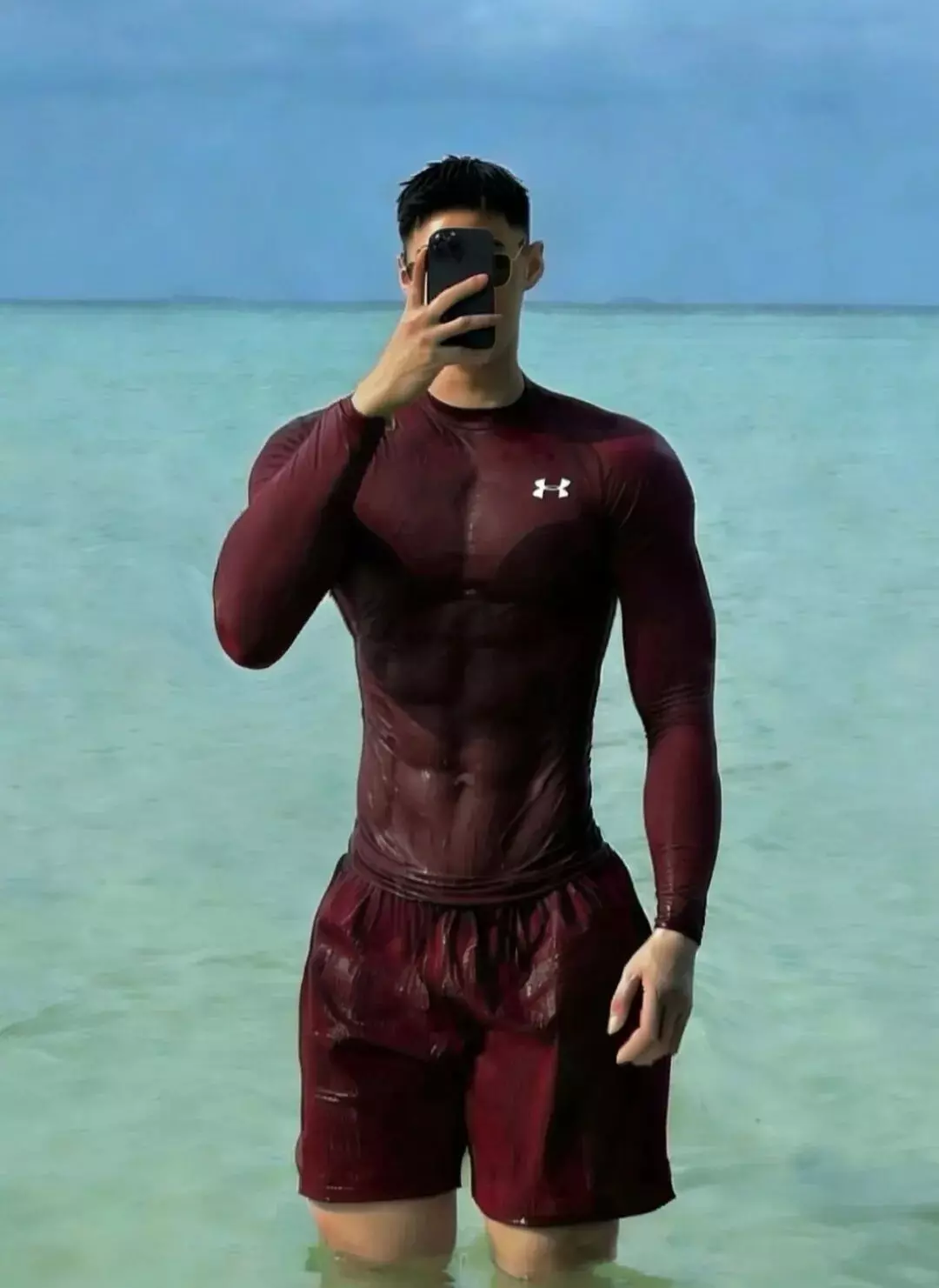 图片[4]-北体187肌肉紧身衣小狼狗，粗腿大包发育太好了....-小蓝短视频