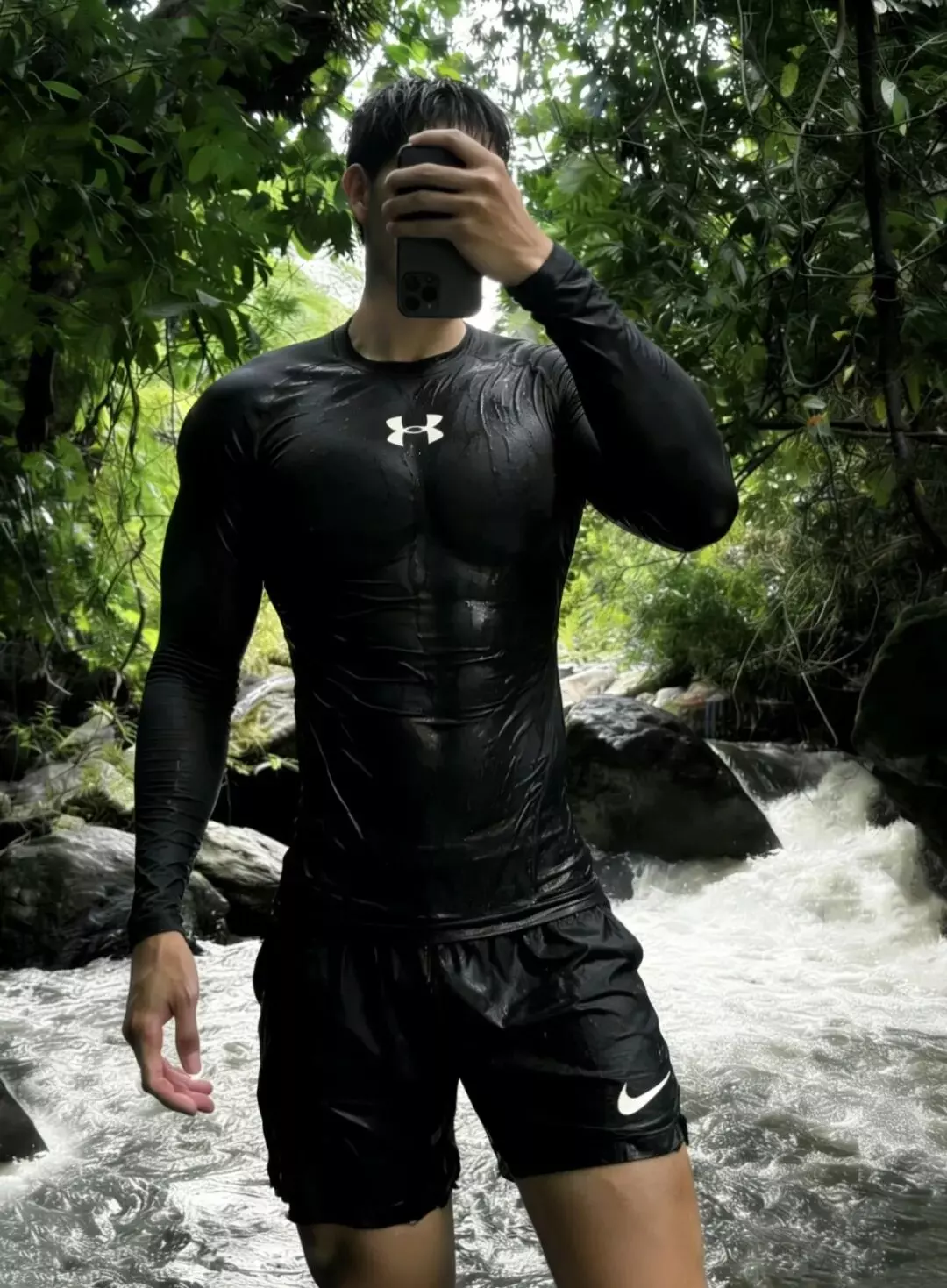 图片[5]-北体187肌肉紧身衣小狼狗，粗腿大包发育太好了....-小蓝短视频