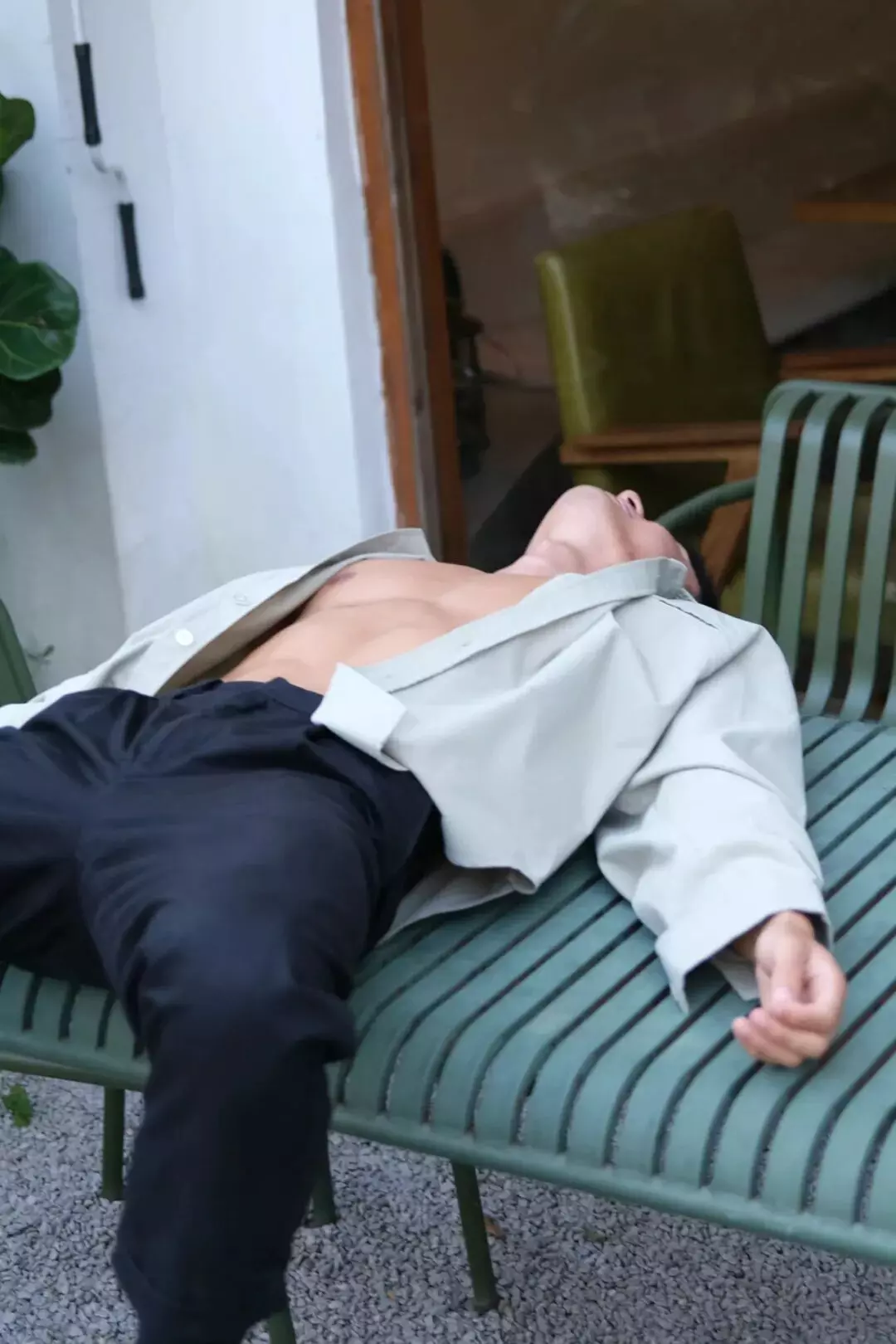 图片[30]-00后黑皮体育生安静内敛的涩感-小蓝短视频