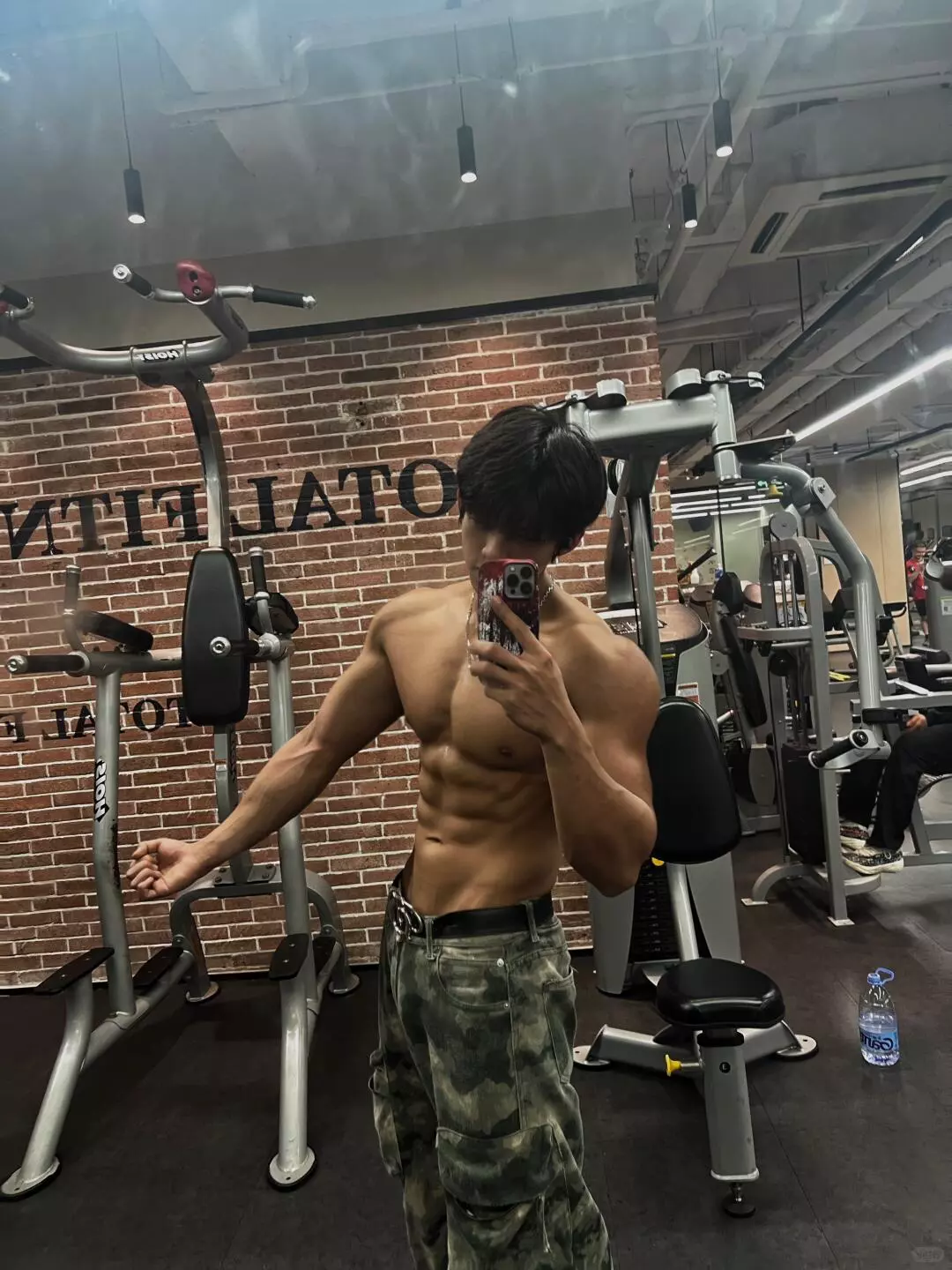 图片[17]-黑皮、腹肌、卷发、肌肉、反差，你中了几个？-小蓝短视频