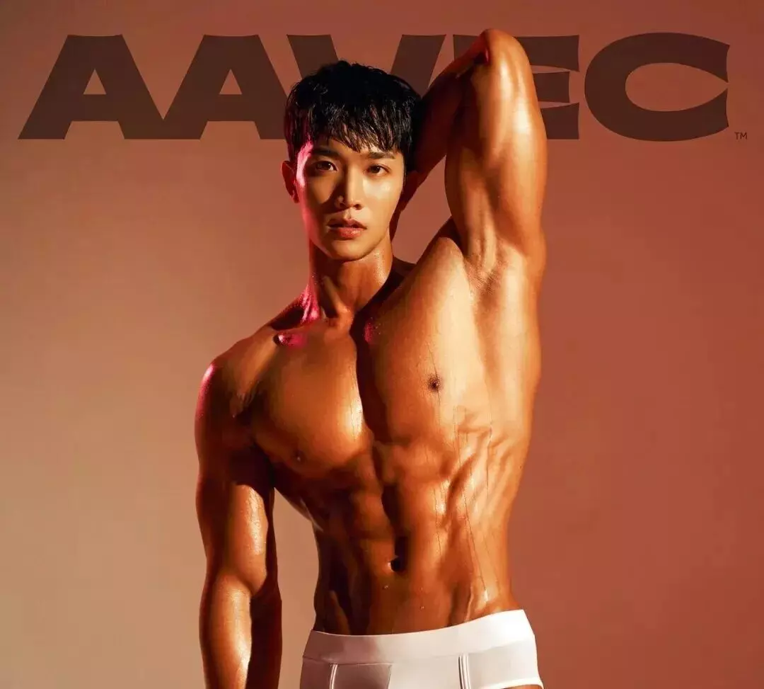 图片[4]-健身大肌霸维度拉满，腹肌对称到犯规-潮男潮北-潮男潮北