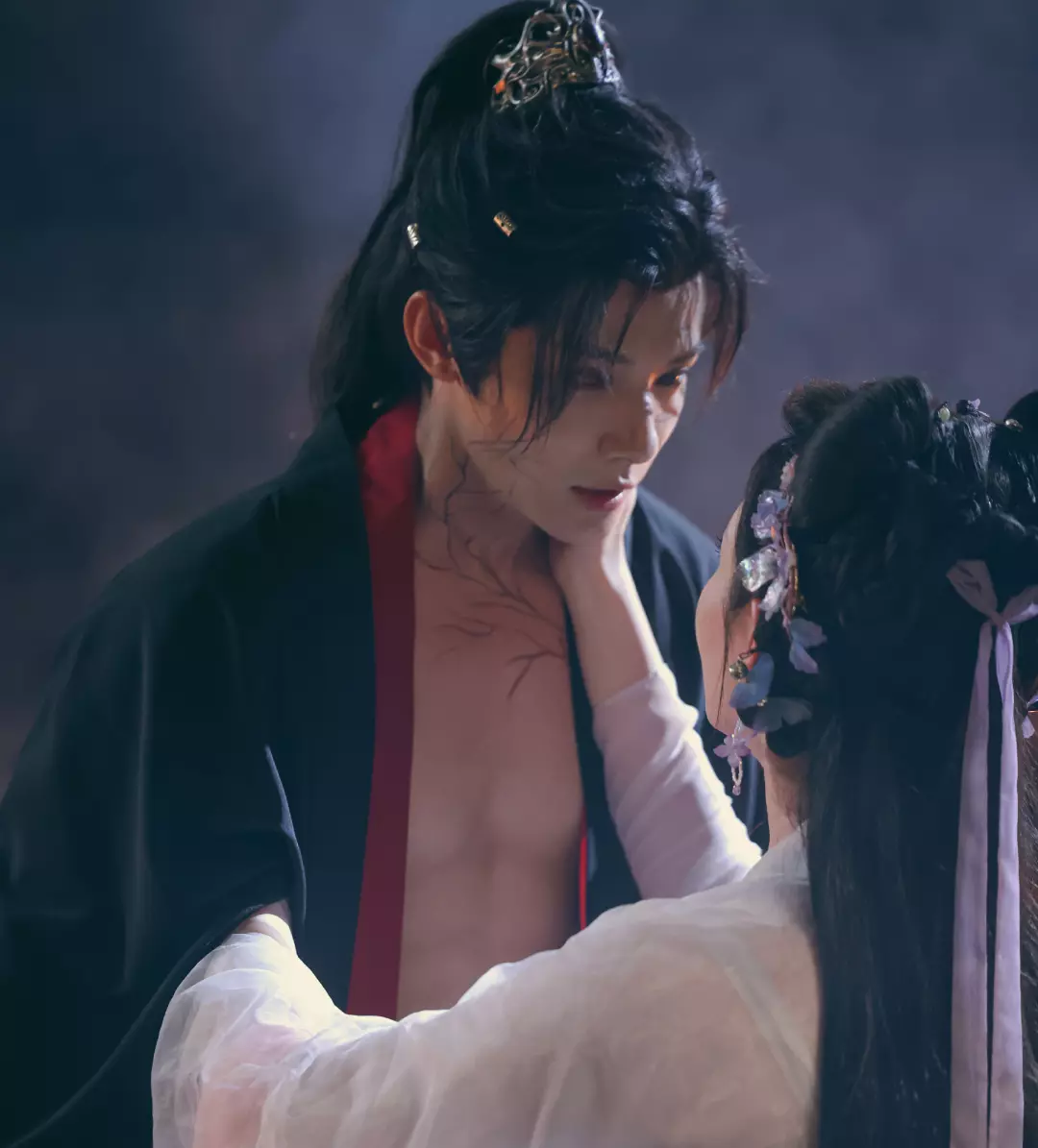 图片[3]-“古偶男神”武了十年无人知，衣服一脱全网爆火！-潮男潮北-潮男潮北