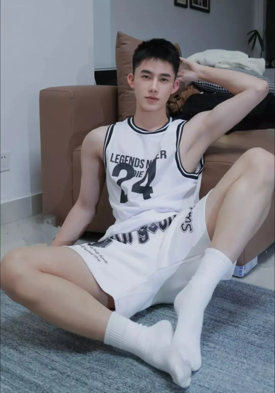 图片[4]-187Gay圈白袜粗腿天菜男高体育生，网友直呼太帅啦...-小蓝短视频