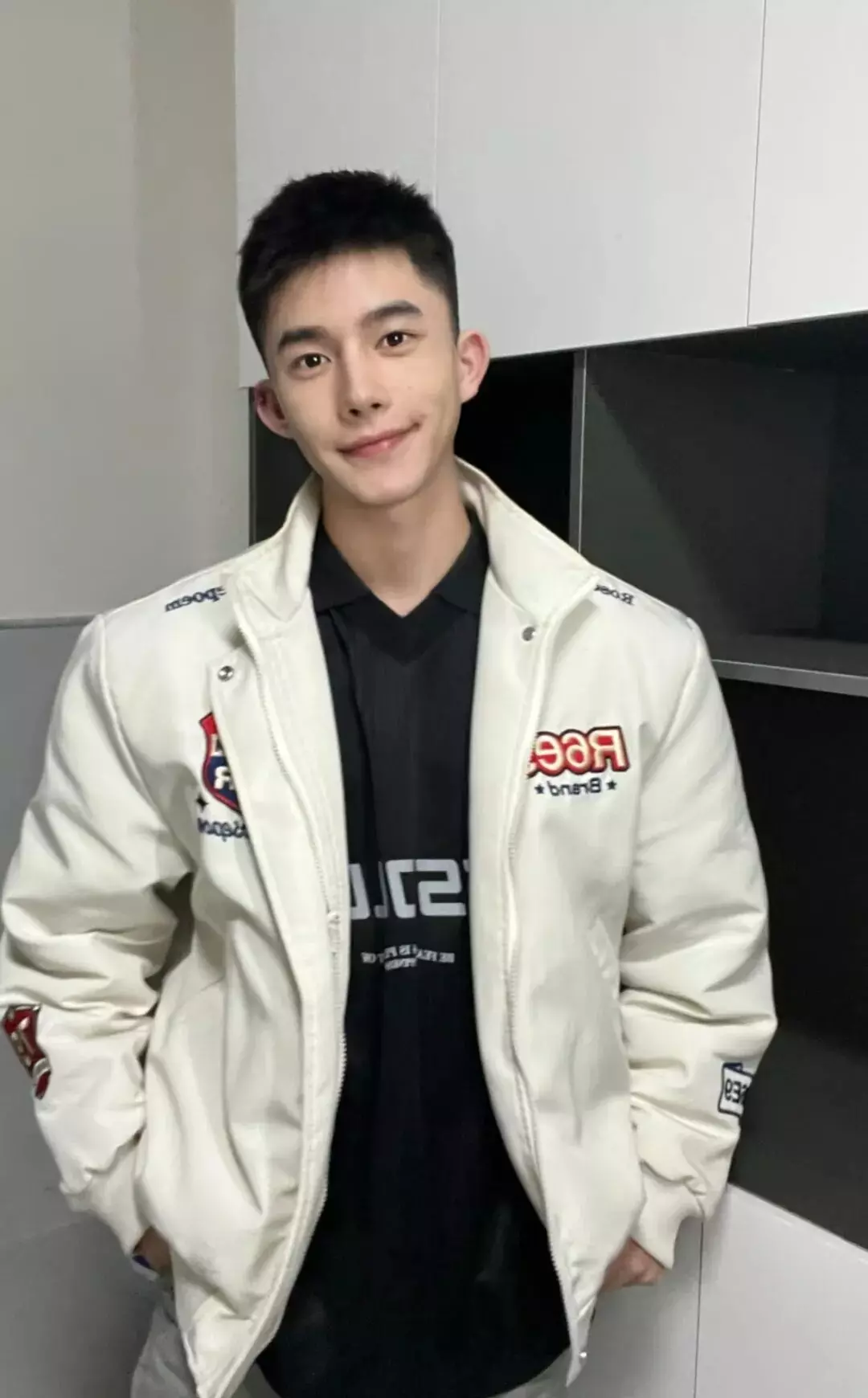 图片[12]-187Gay圈白袜粗腿天菜男高体育生，网友直呼太帅啦...-小蓝短视频