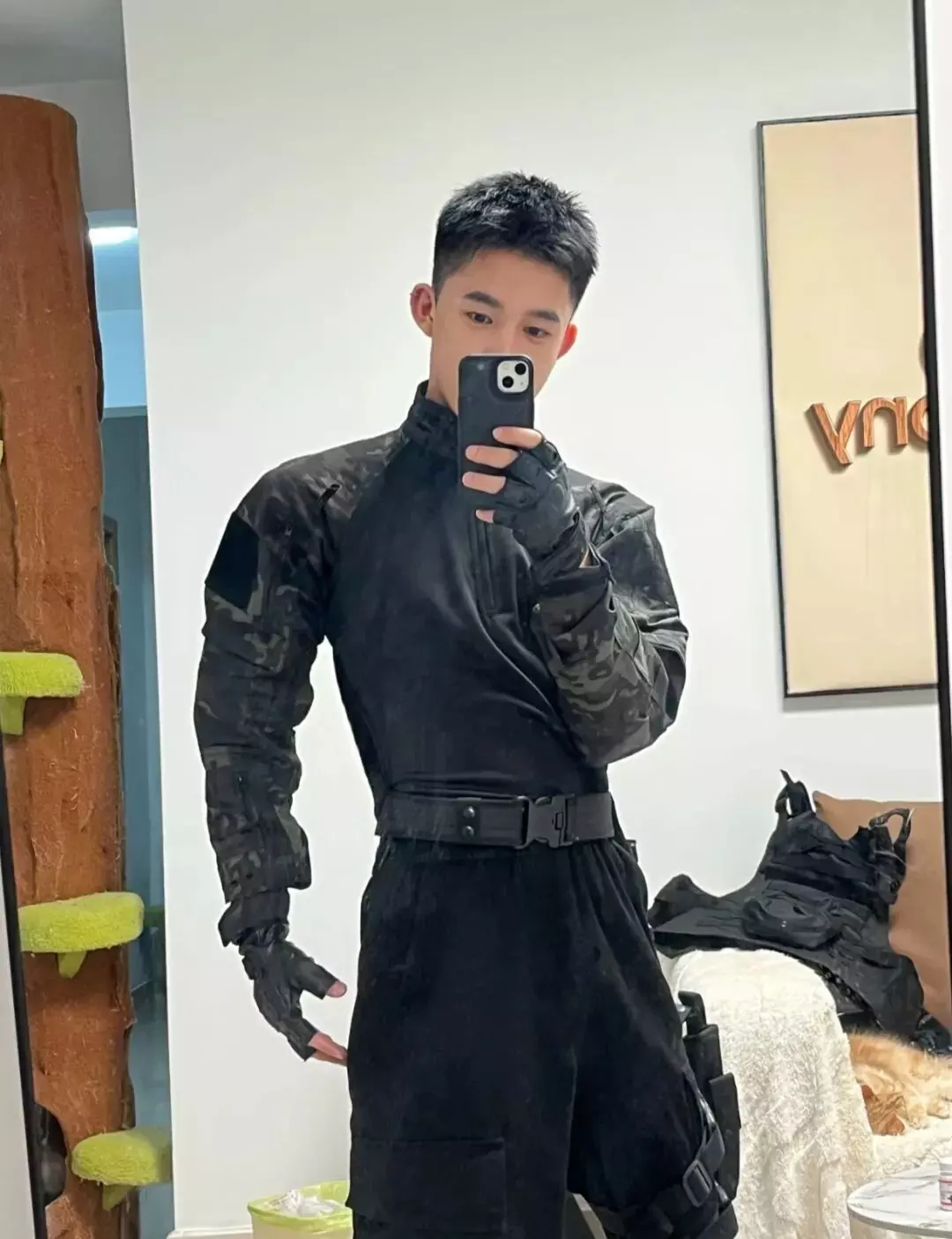 图片[13]-187Gay圈白袜粗腿天菜男高体育生，网友直呼太帅啦...-小蓝短视频