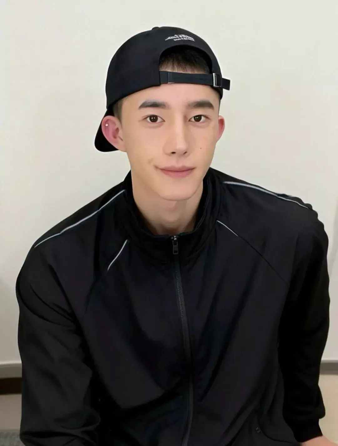 图片[9]-187Gay圈白袜粗腿天菜男高体育生，网友直呼太帅啦...-小蓝短视频