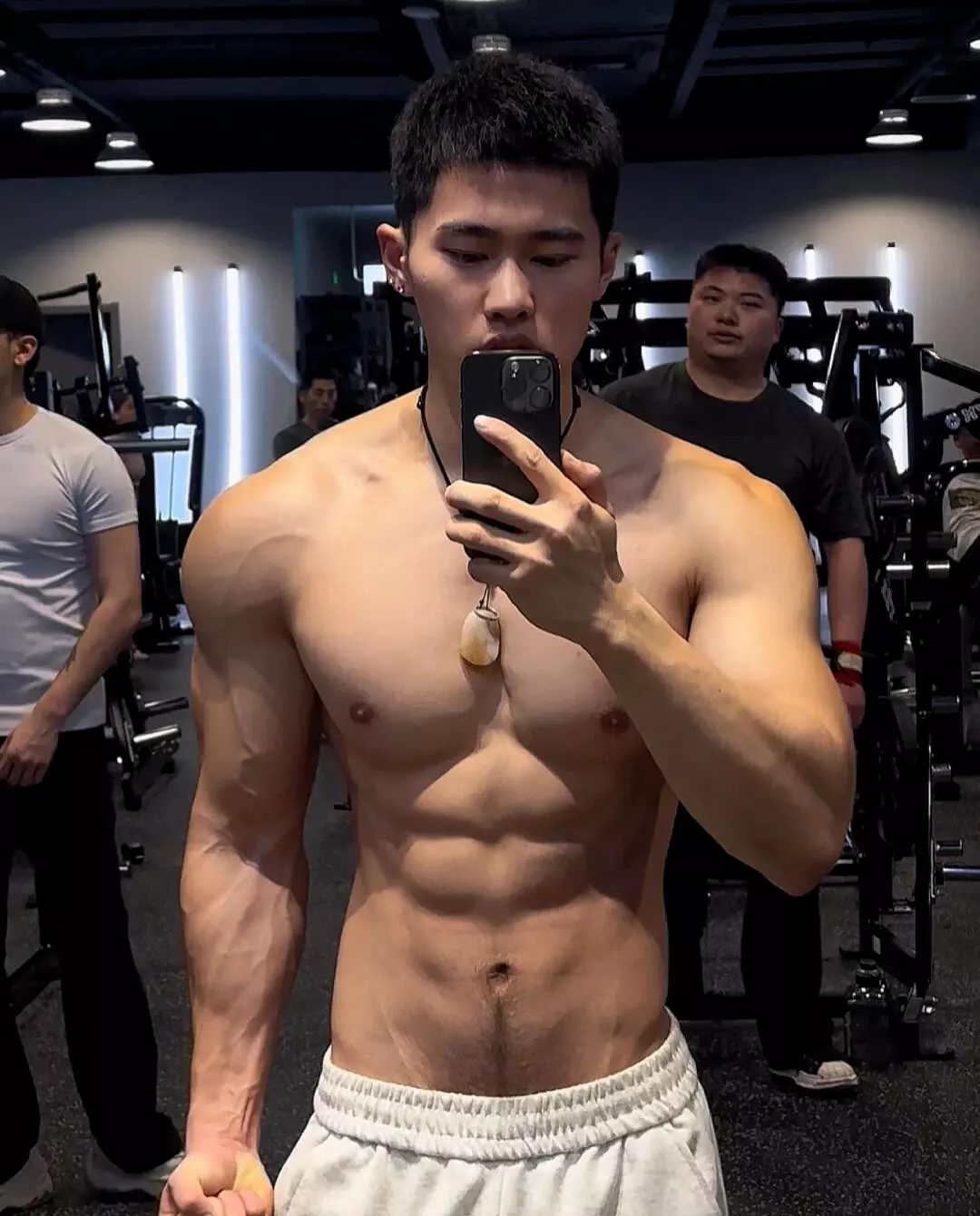 图片[6]-183cm北体体育生新晋男演员王家乐-小蓝短视频