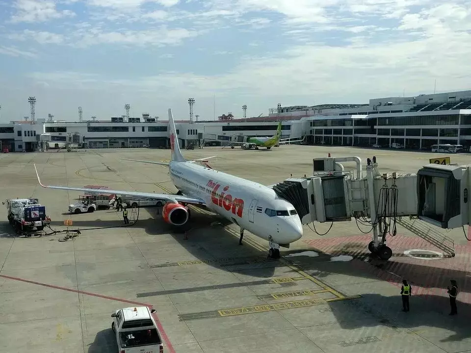 图片[2]-曼谷旅游找搭子遇到“捞男”，说好A房费结果人间蒸发！-小蓝短视频