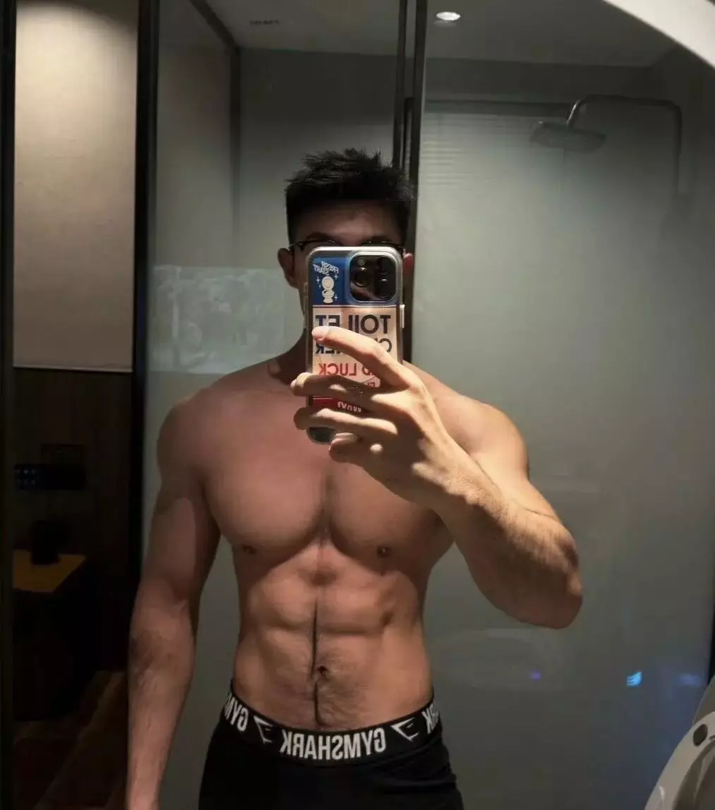 图片[7]-186cm东北直男体育生，这个腹肌有亮点……-潮男潮北-潮男潮北