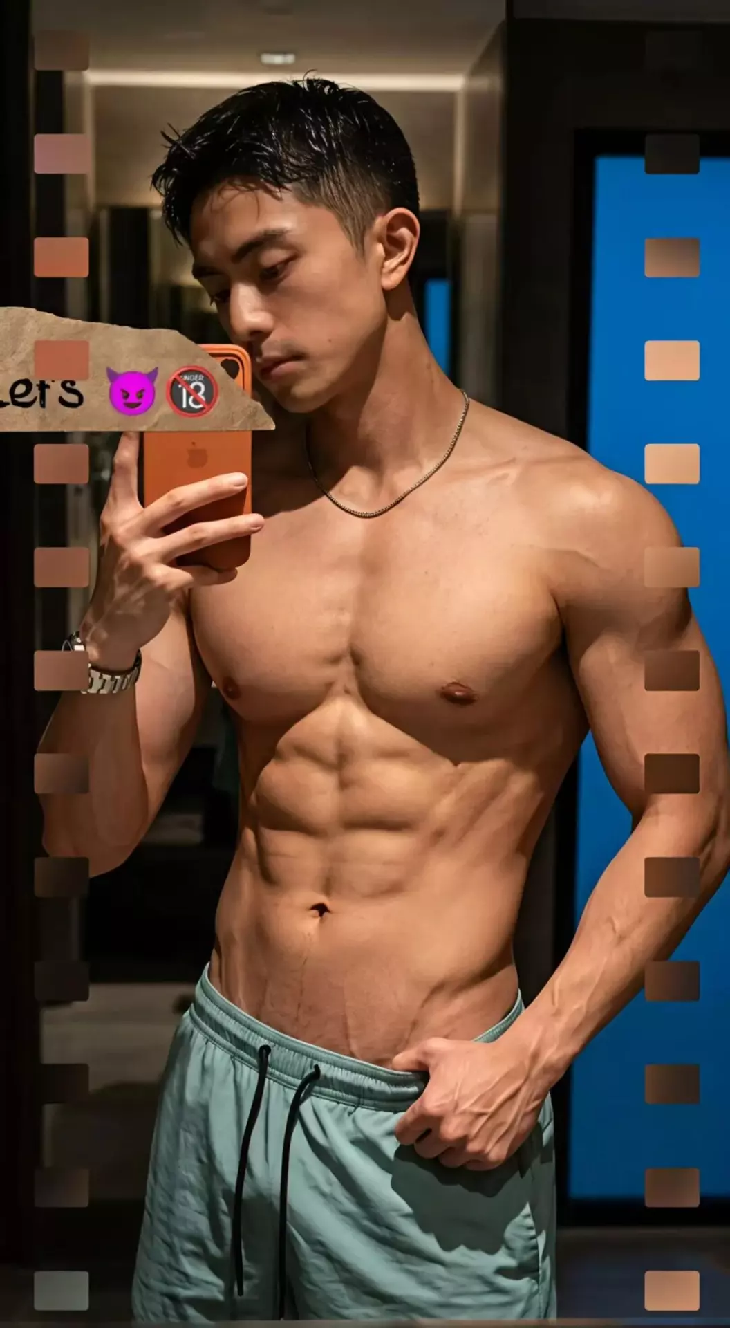 图片[6]-195CM的长腿迷彩兵哥穿灰裤子自拍？私照让人一眼沦陷。-潮男潮北-潮男潮北