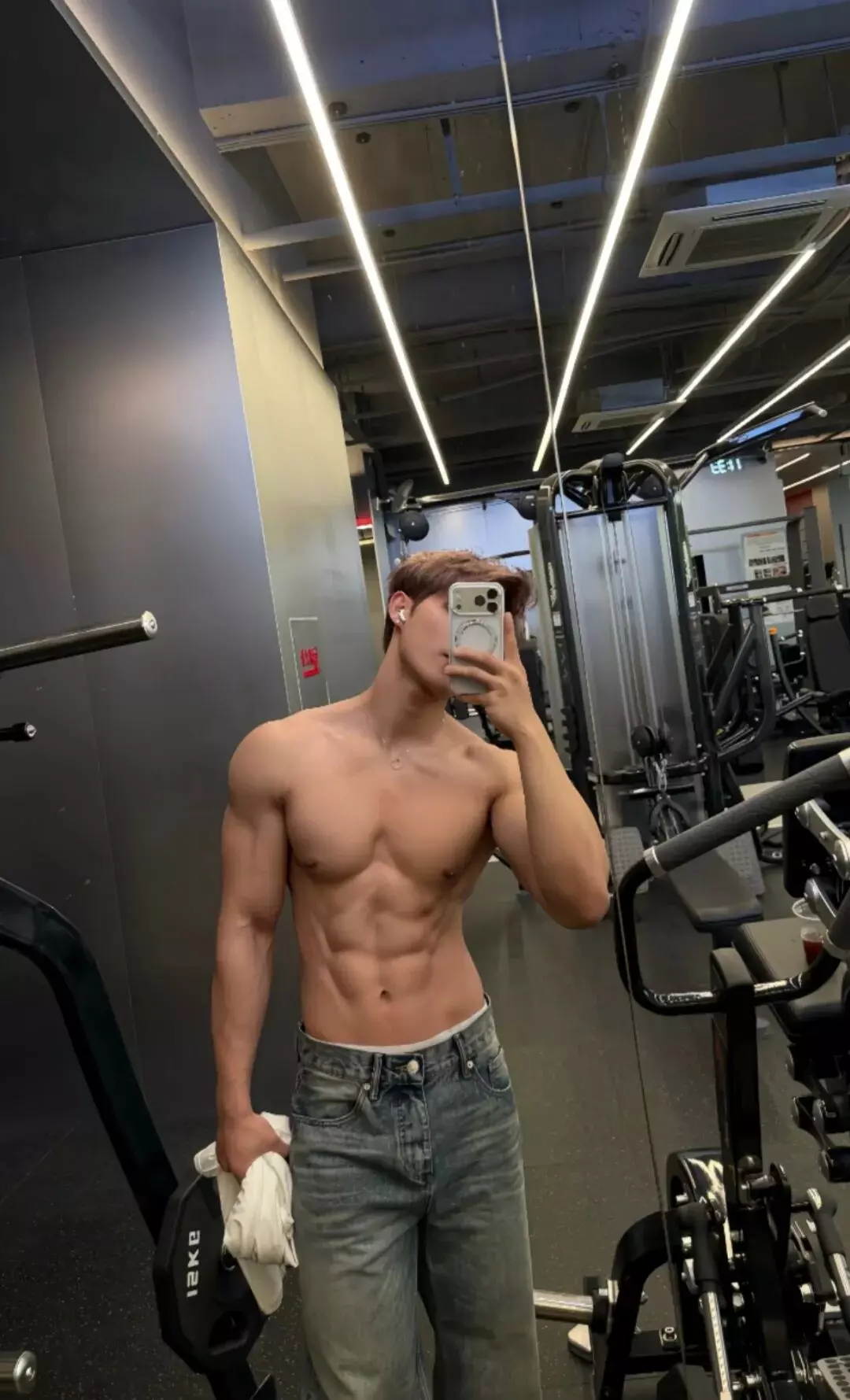 图片[7]-188田园糙汉小狼狗，精壮腹肌穿CK内裤超诱人....-小蓝短视频