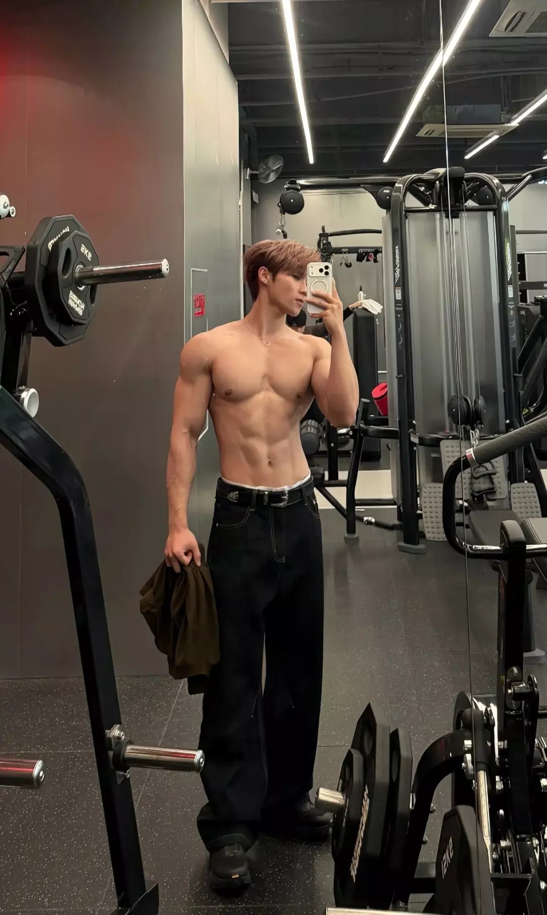 图片[11]-188田园糙汉小狼狗，精壮腹肌穿CK内裤超诱人....-小蓝短视频