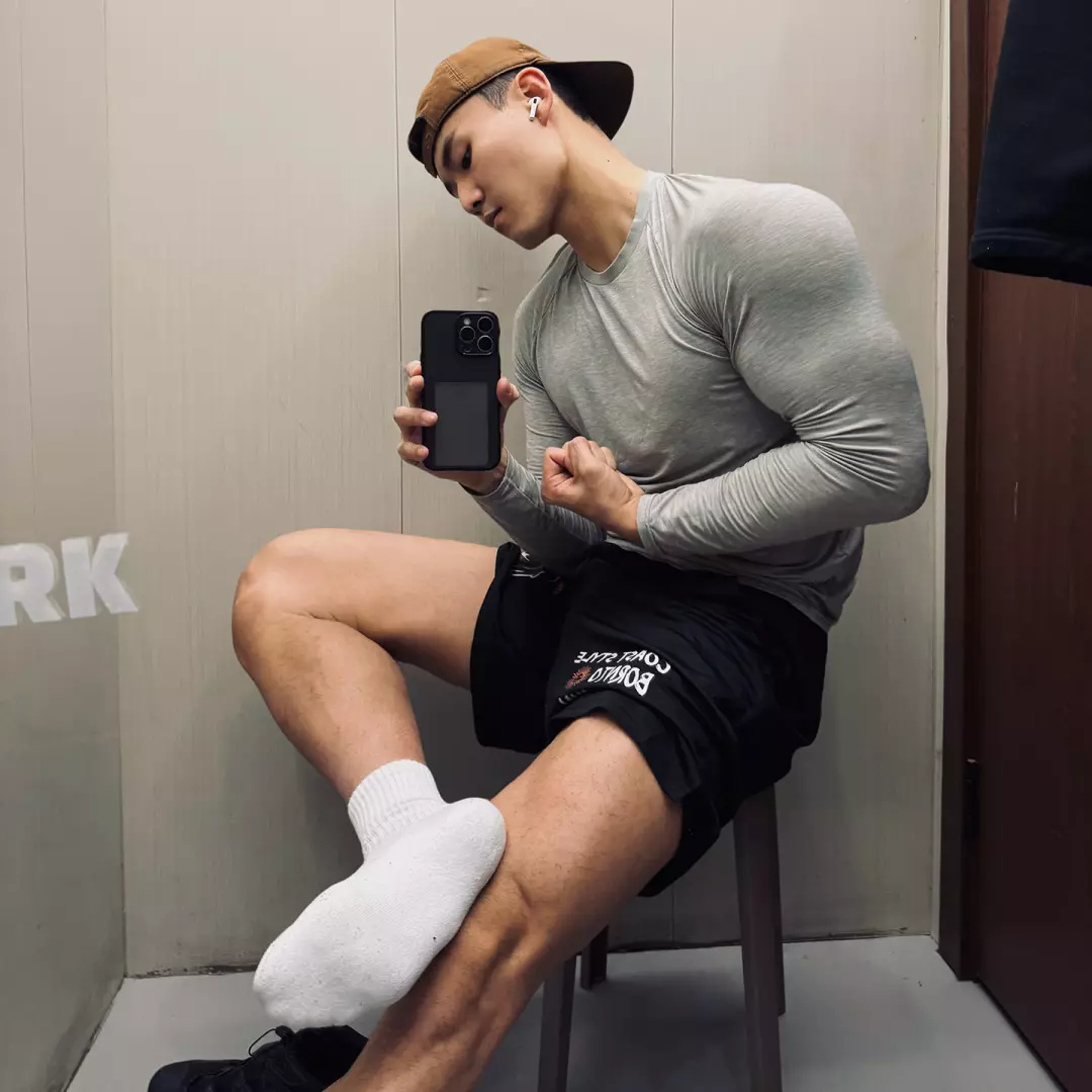 图片[10]-这组肌肉帅哥头像，包上头的 | 帅哥真人照片 | 男生头像-小蓝短视频