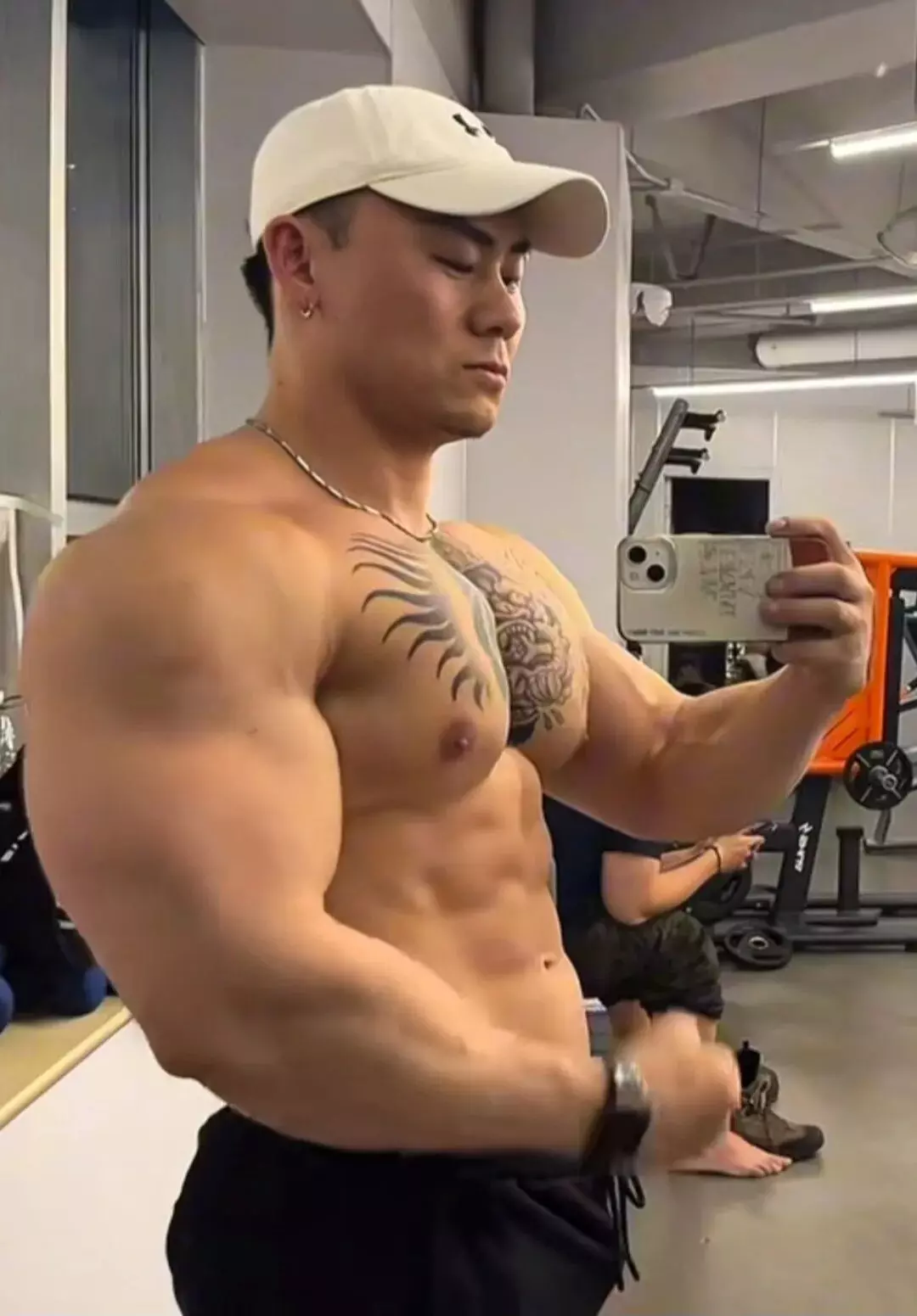 图片[17]-春暖花开，动起来浪起来，把体育生大肌肉练起来-潮男潮北-潮男潮北