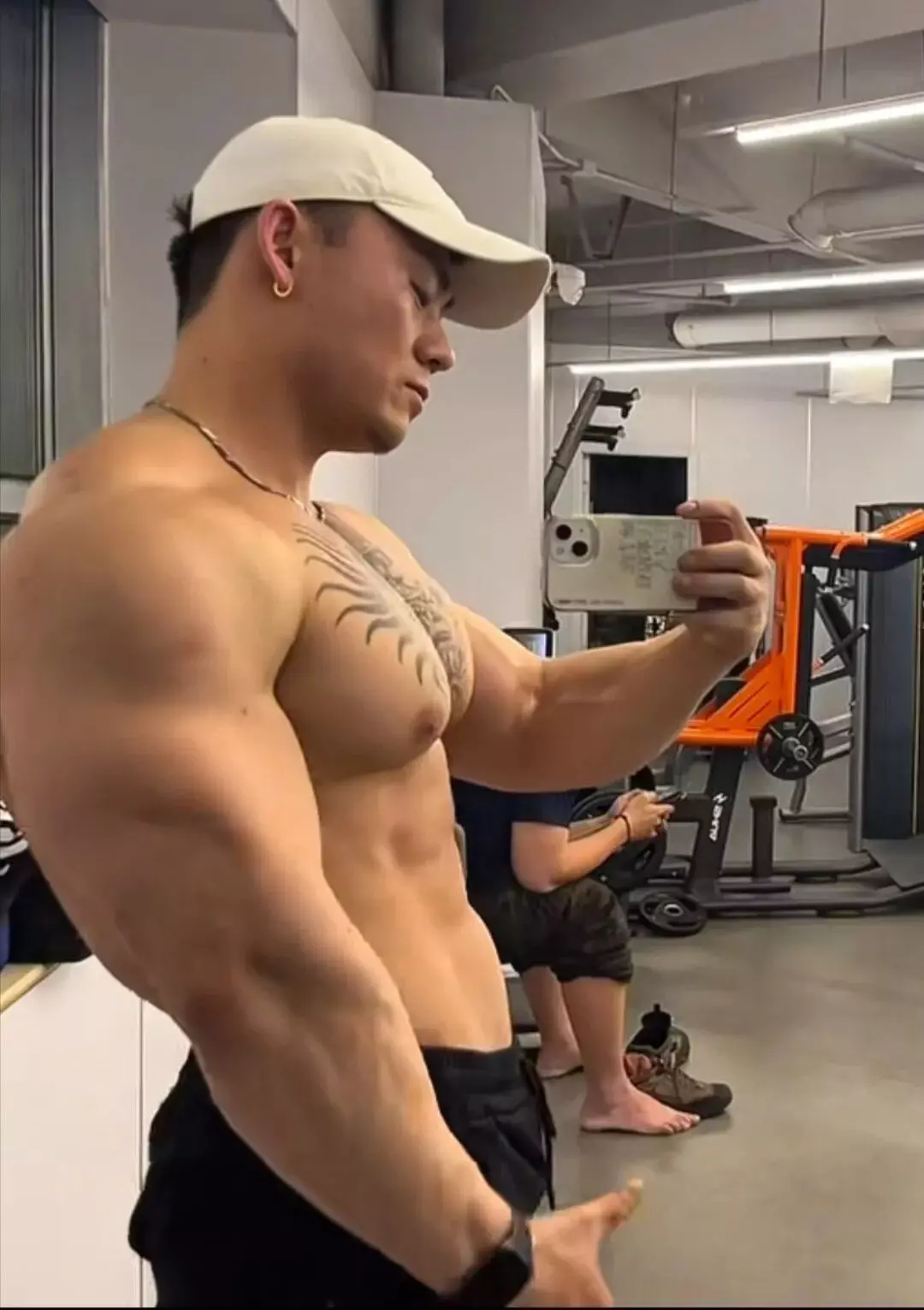 图片[14]-春暖花开，动起来浪起来，把体育生大肌肉练起来-潮男潮北-潮男潮北