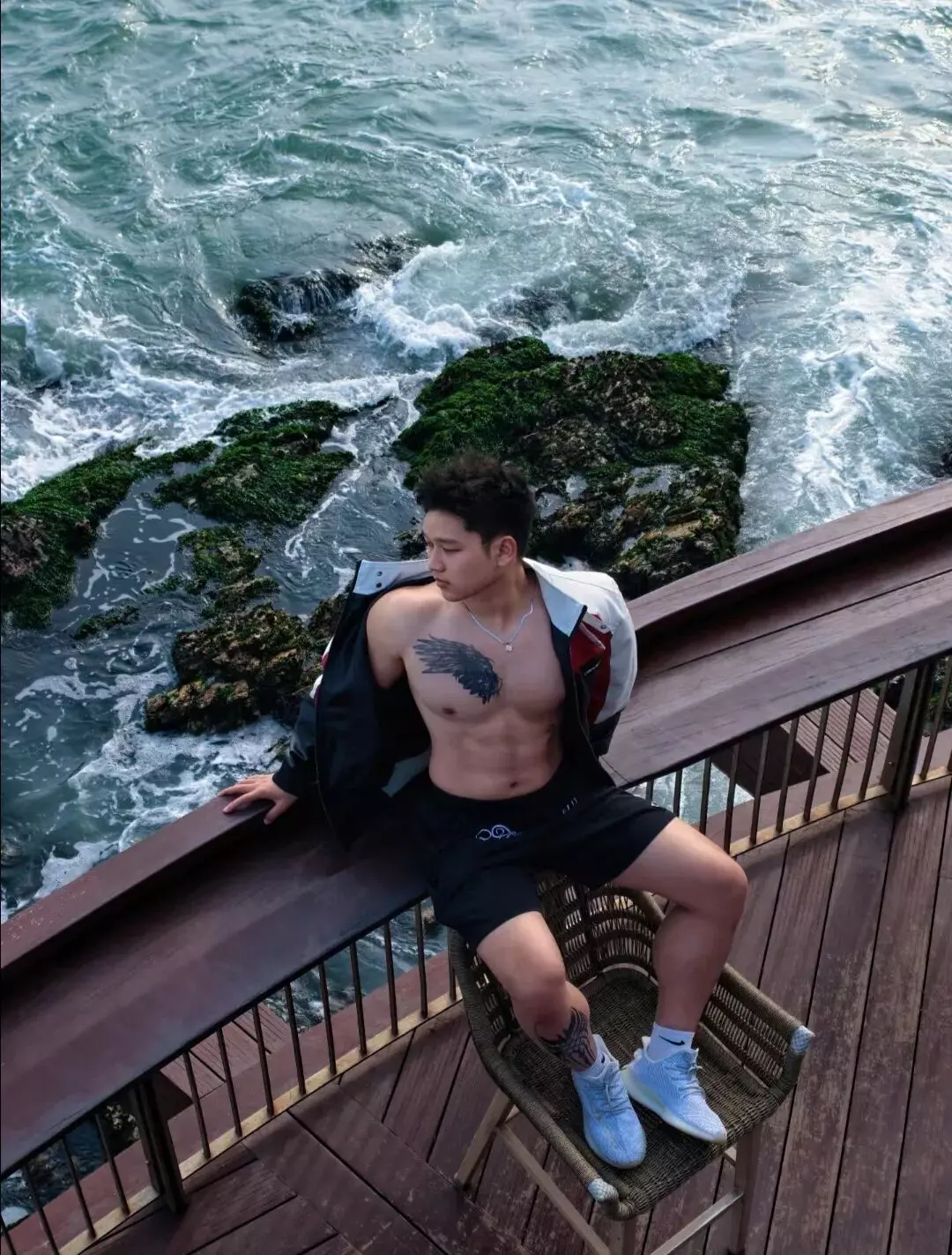 图片[11]-春暖花开，动起来浪起来，把体育生大肌肉练起来-潮男潮北-潮男潮北