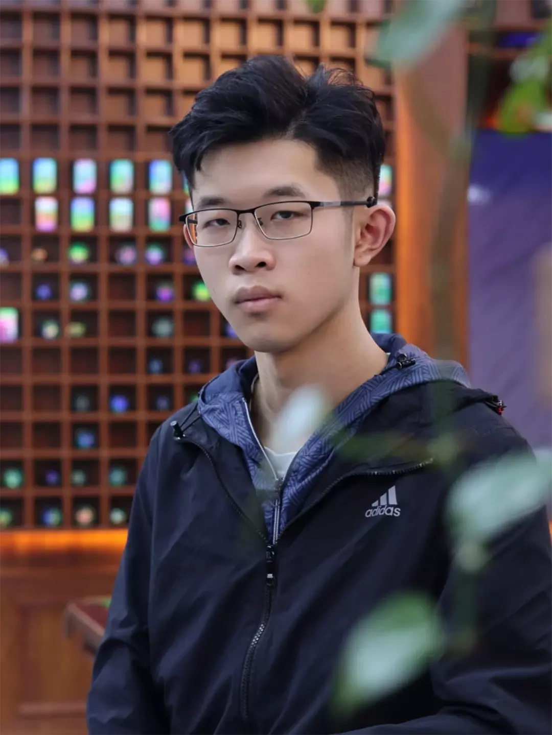 图片[2]-男生“不烫不染”的发型，理发师建议剪这3款，简单帅气又有型！-潮男潮北-潮男潮北