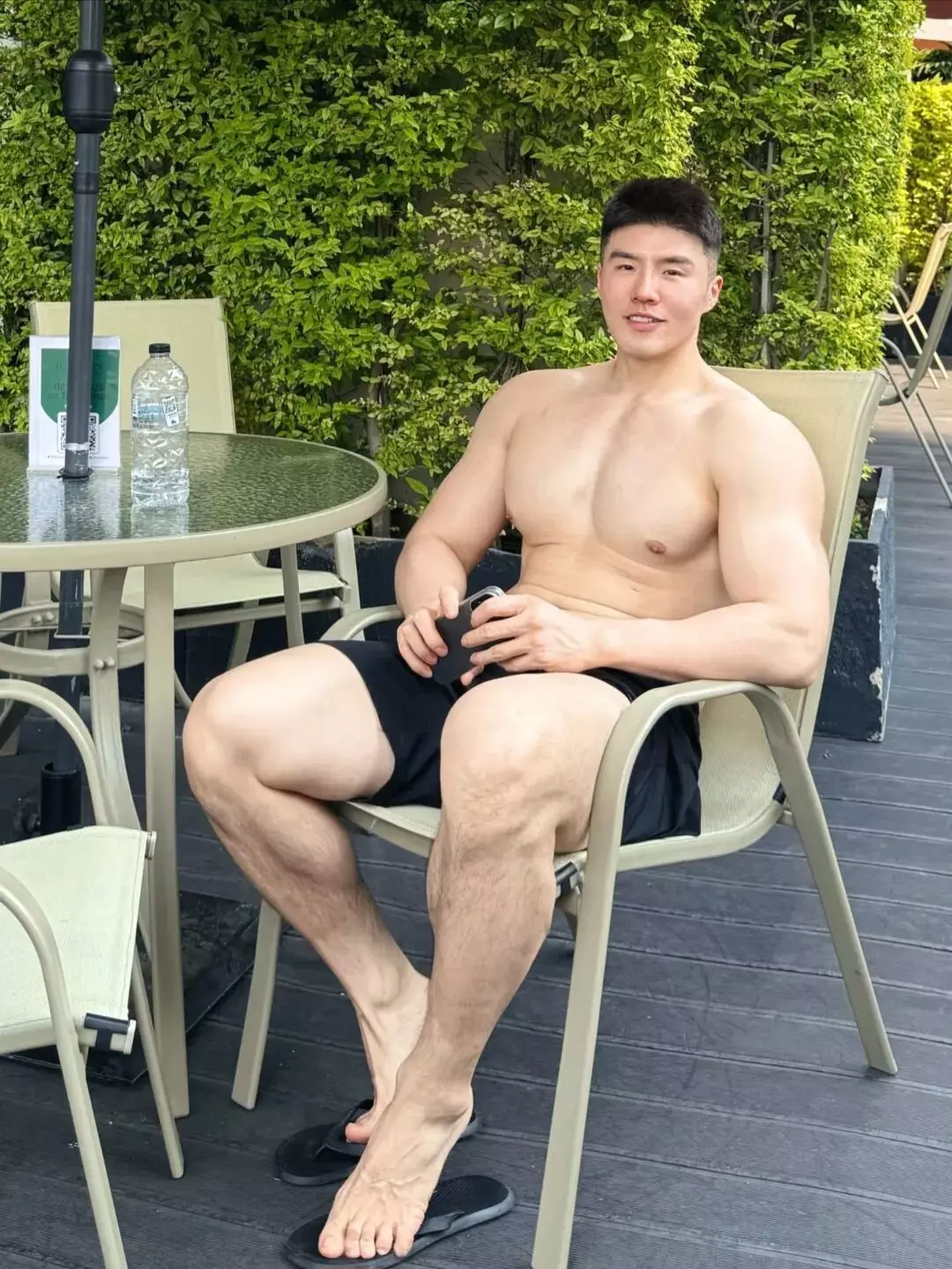 春暖花开，动起来浪起来，把体育生大肌肉练起来-潮男潮北