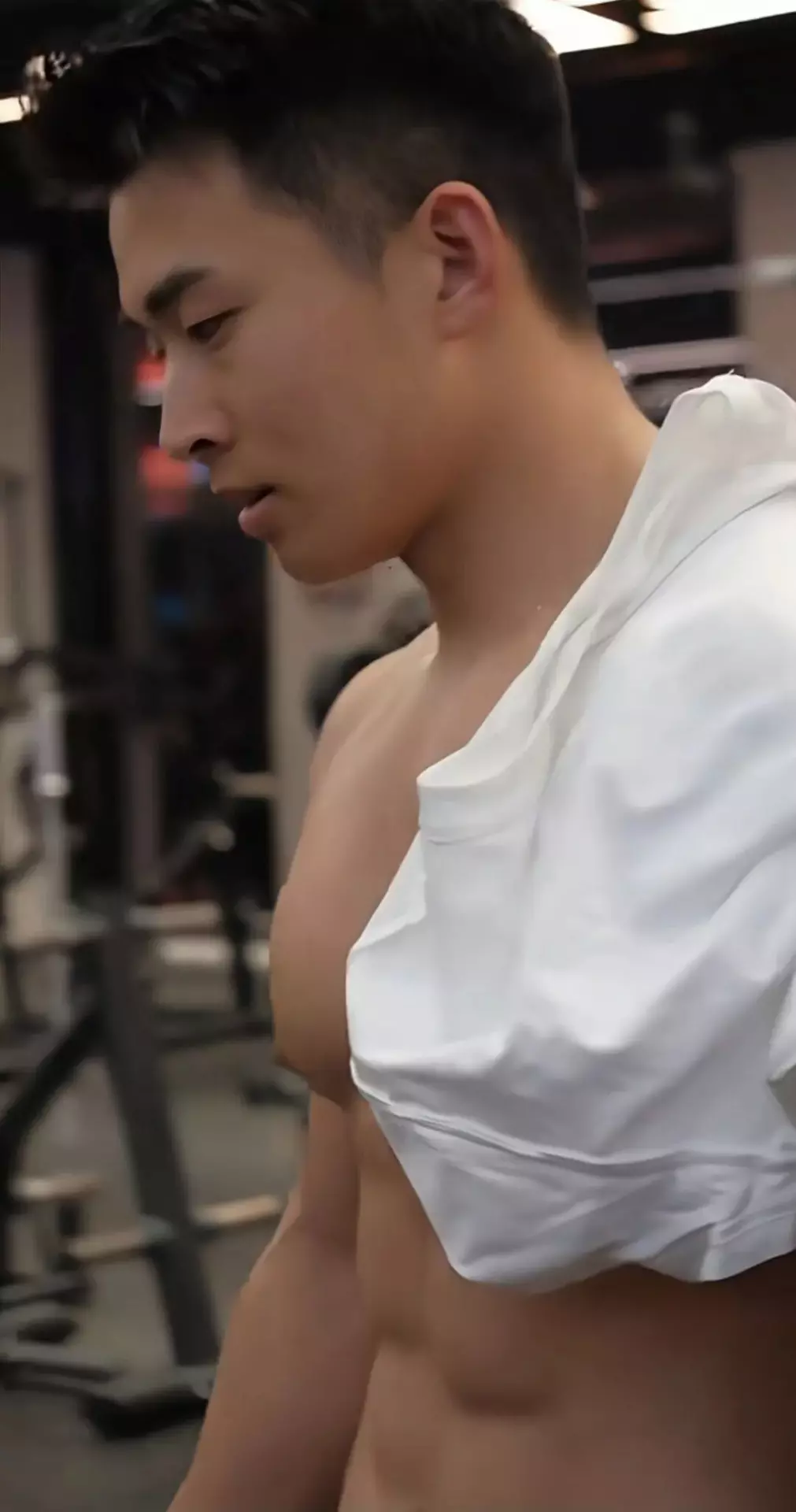 图片[3]-春暖花开，动起来浪起来，把体育生大肌肉练起来-潮男潮北-潮男潮北