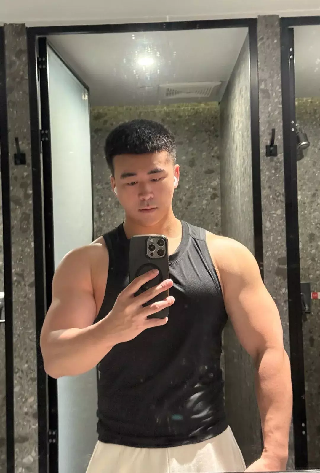 图片[8]-春暖花开，动起来浪起来，把体育生大肌肉练起来-潮男潮北-潮男潮北