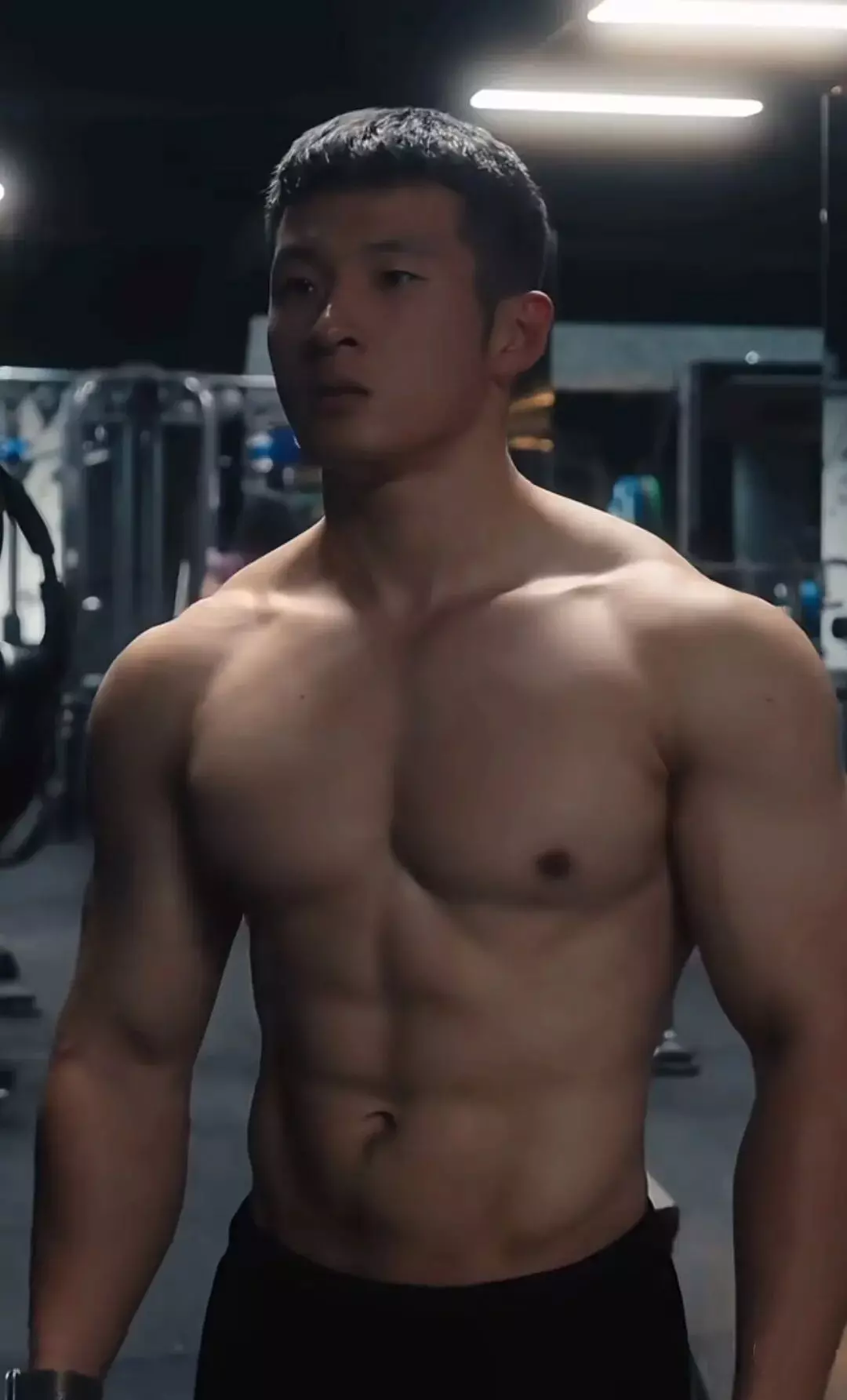 图片[3]-体育柔道摔跤体育生大男人，器大体壮百般动作柔韧有余-小蓝短视频