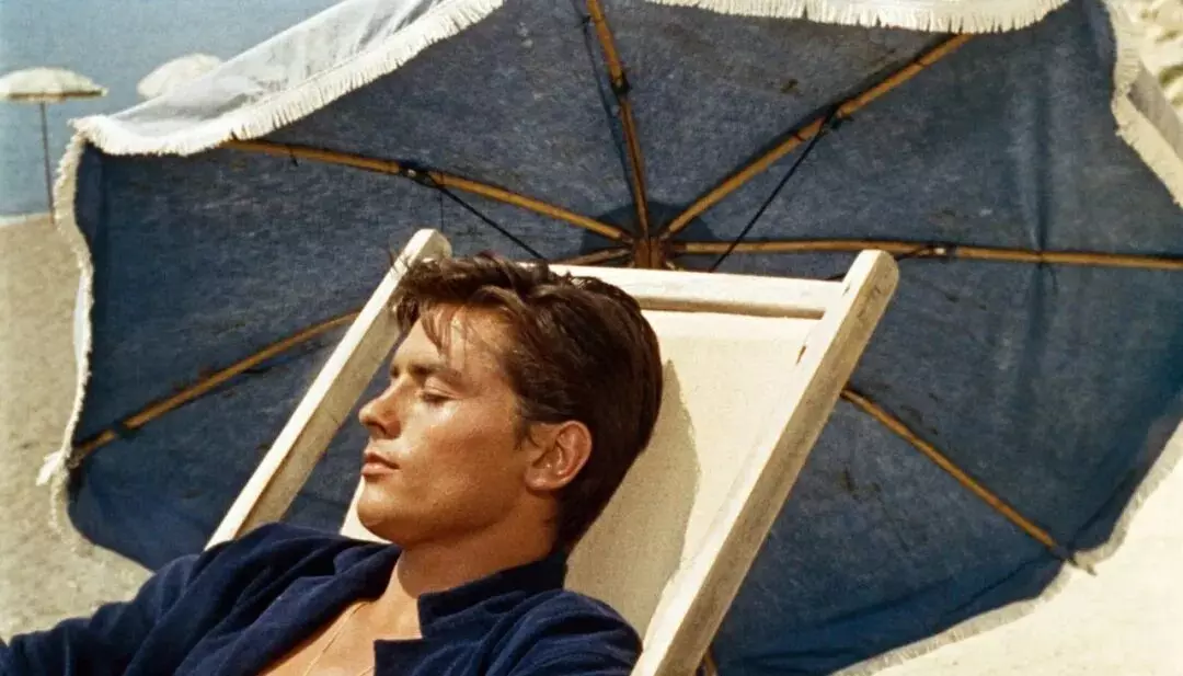 图片[5]-小时候好看，爸妈疼叔舅爱；成年后迷人，姑娘追媳妇拽；老去后糟朽，外人嫌家人怪！-小蓝短视频