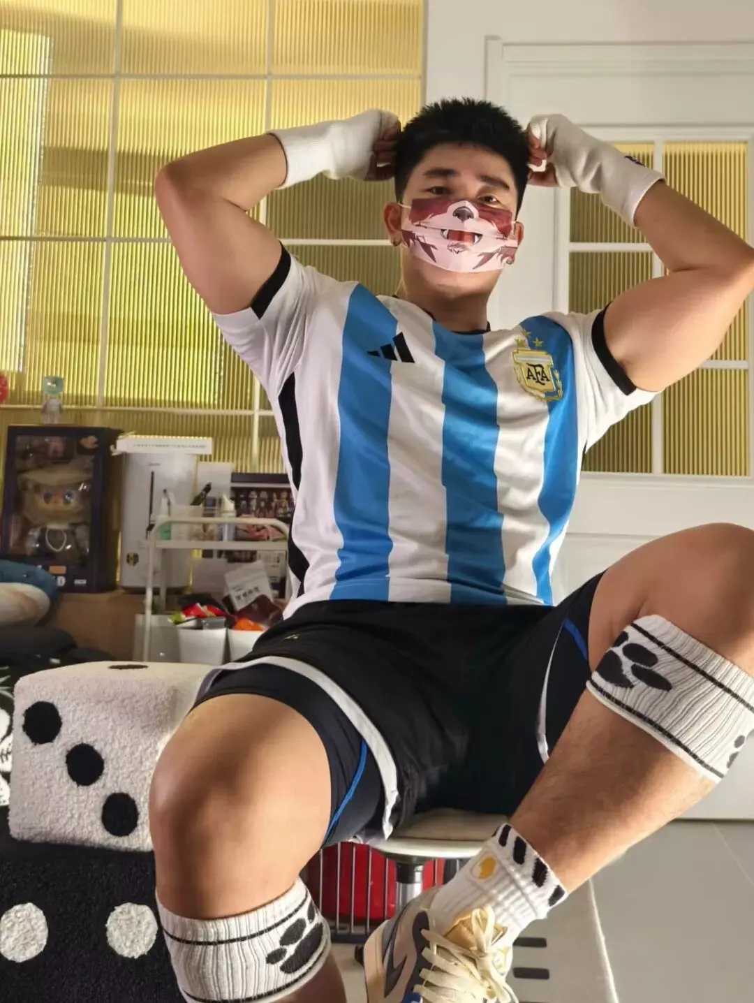 图片[12]-体育柔道摔跤体育生大男人，器大体壮百般动作柔韧有余-小蓝短视频