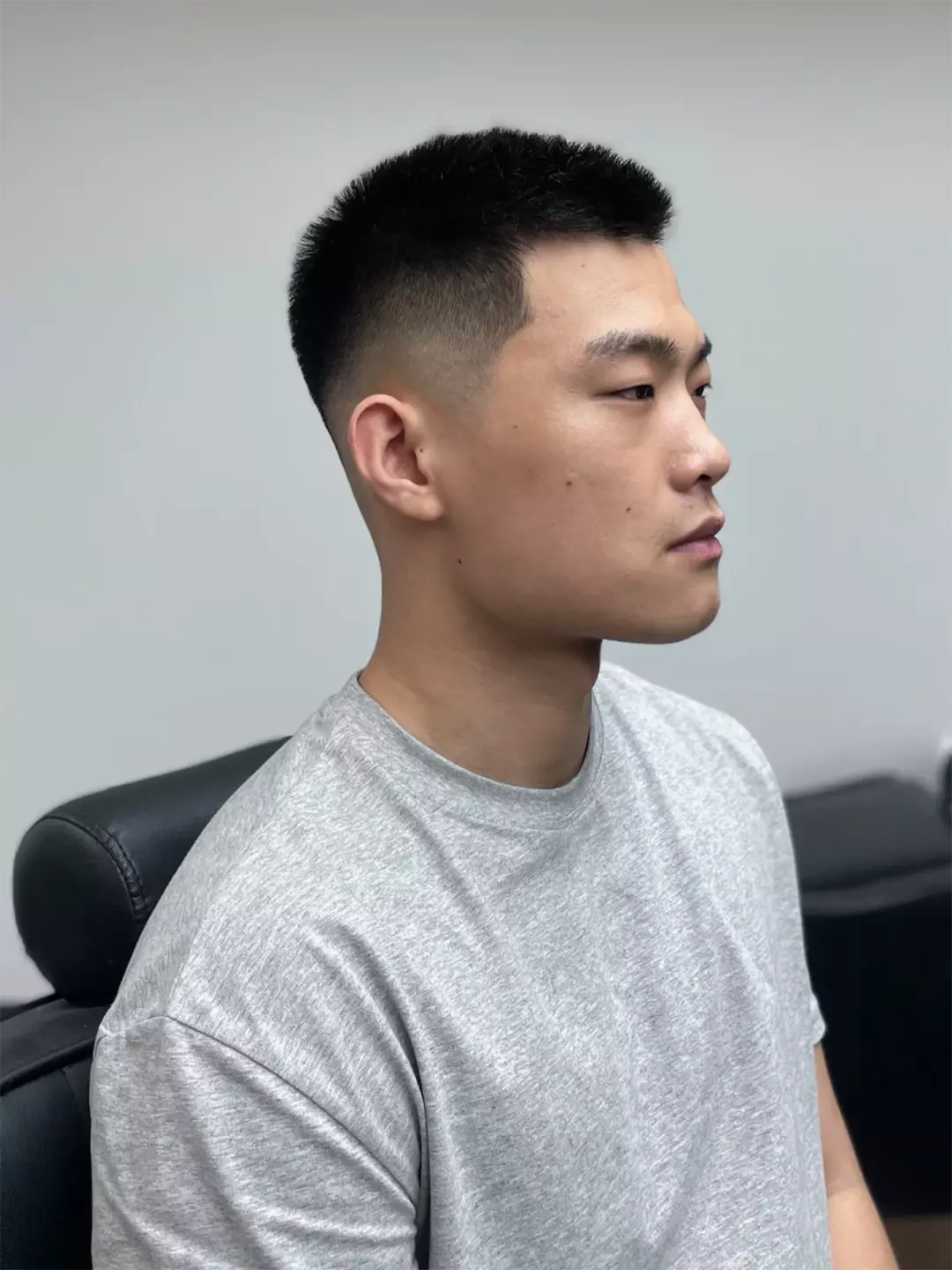 图片[3]-男生“头发粗硬”难打理？试试这3款发型，帅气有型、还很省事！-潮男潮北-潮男潮北