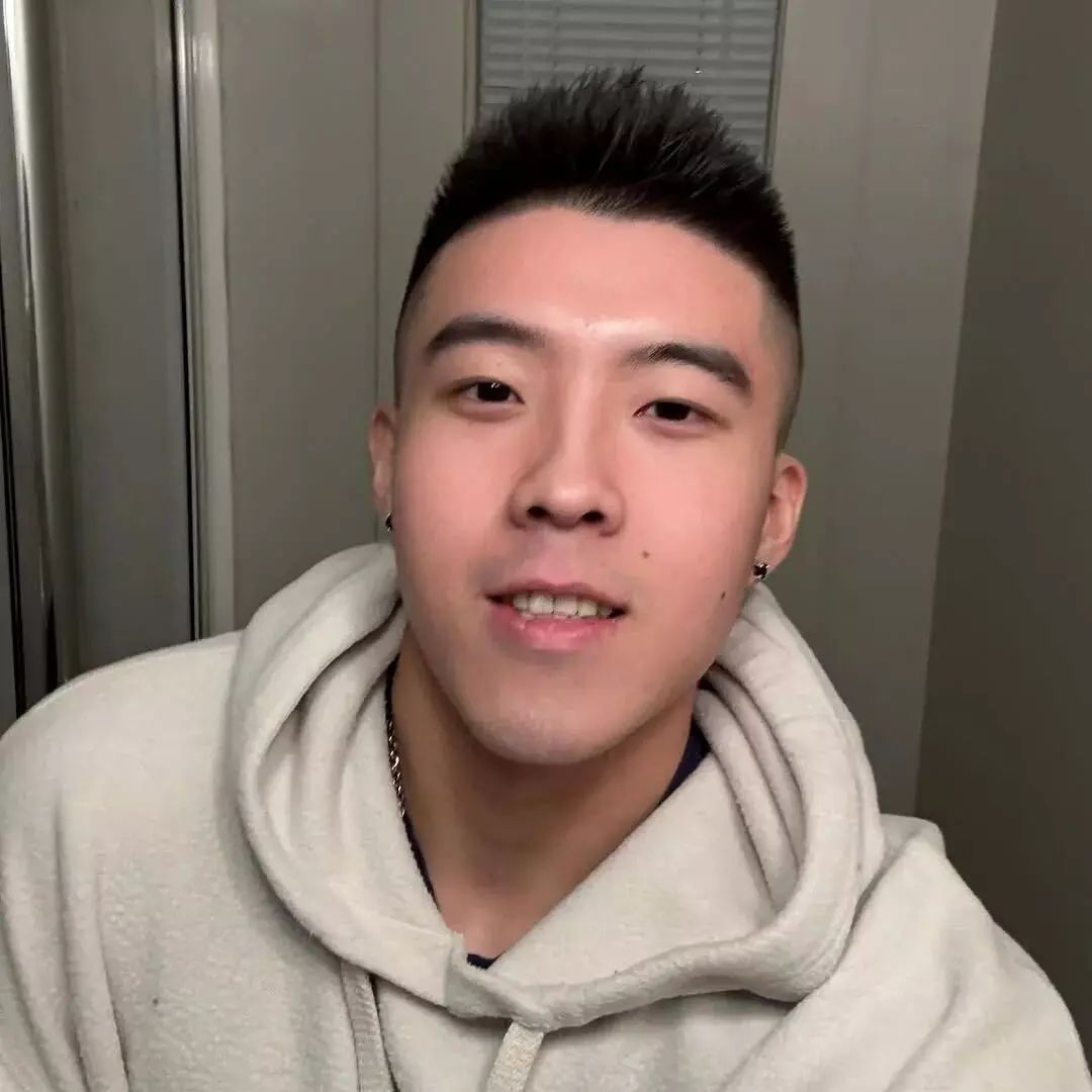 图片[2]-男生“不烫不染”的发型，这3款阳光又帅气，剪完提升颜值！-潮男潮北-潮男潮北