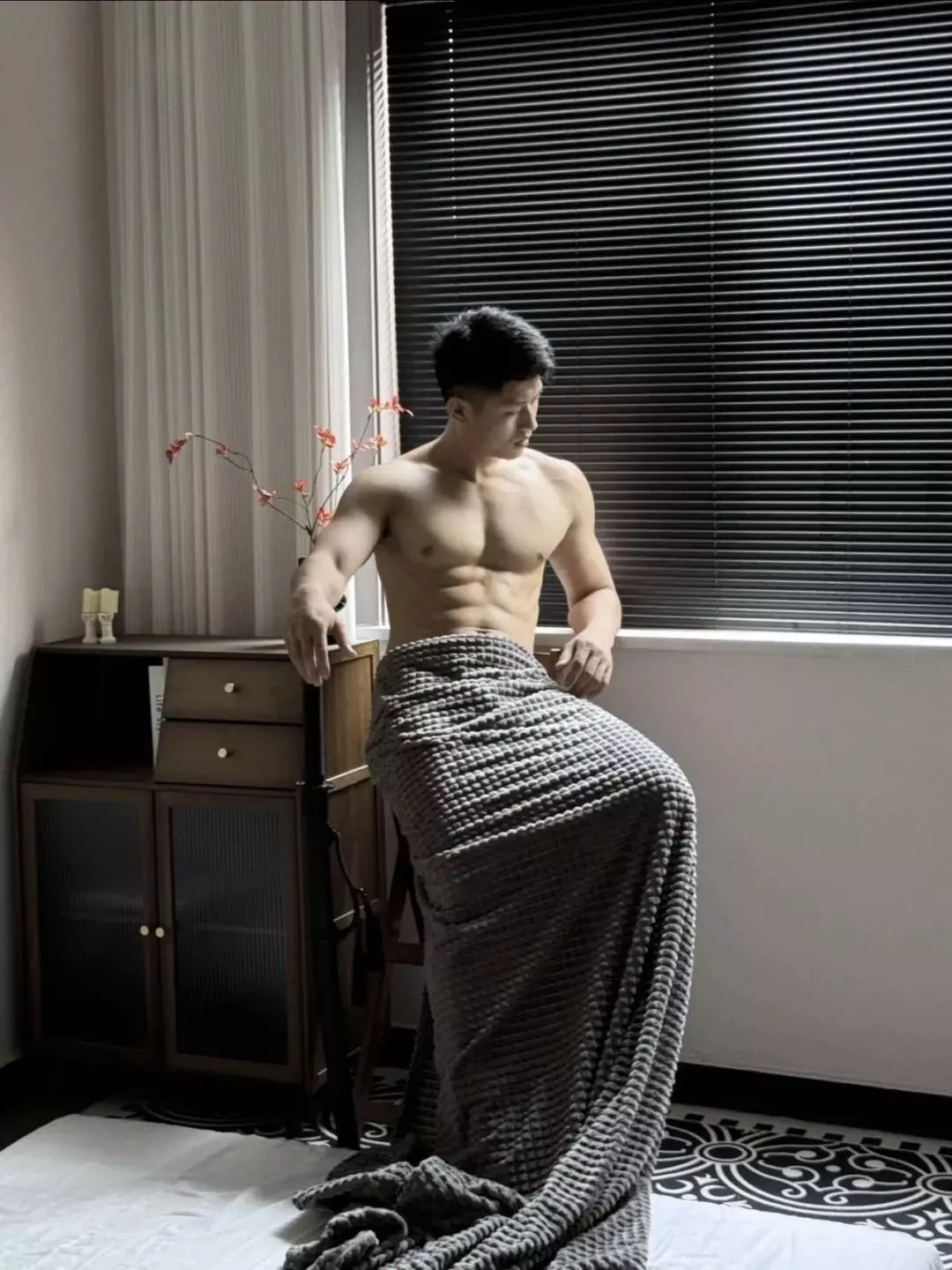 图片[16]-42岁爸爸带体育生儿子泡温泉，这画面……-潮男潮北-潮男潮北