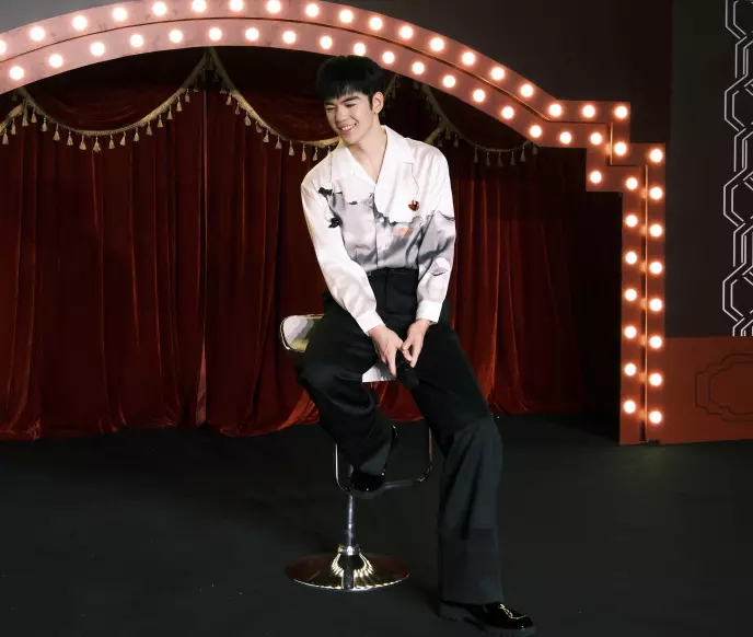 图片[5]-四年前“塌房”男艺人仝卓：转型当网红直播被质疑擦边？-小蓝短视频