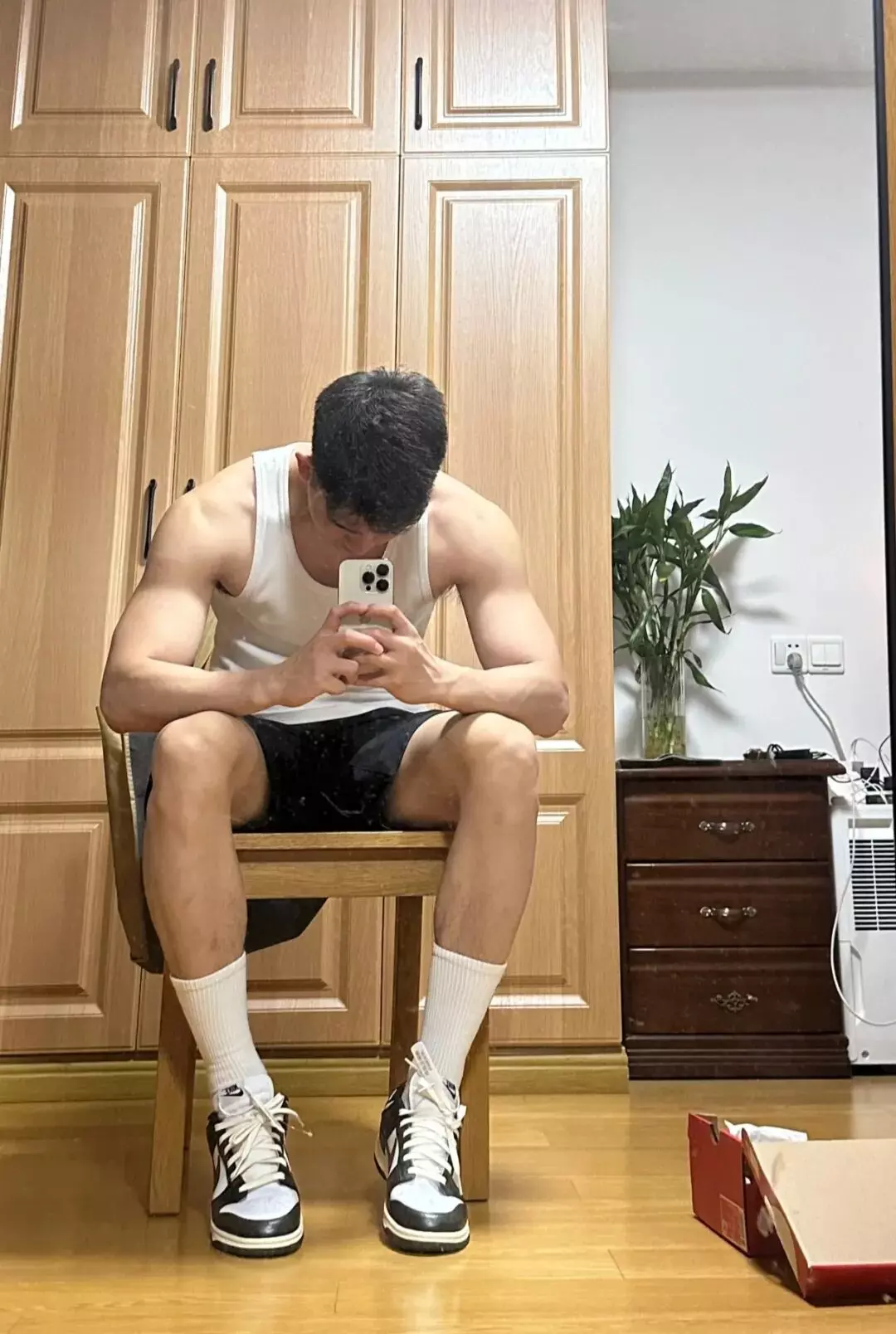 图片[15]-青岛189粗腿糙汉猛男被金主采访？这吃的也太好了....-小蓝短视频