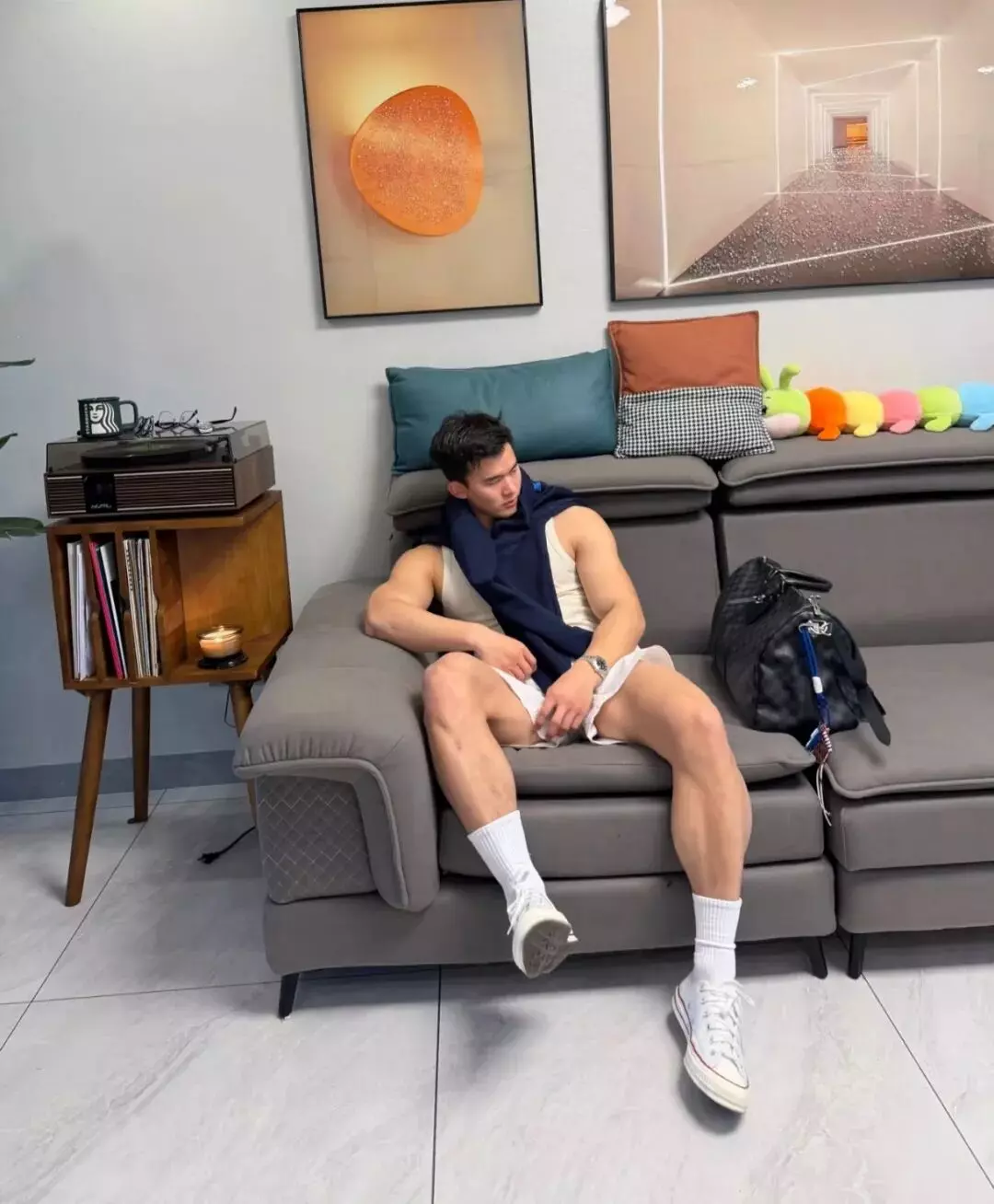 图片[3]-青岛189粗腿糙汉猛男被金主采访？这吃的也太好了....-小蓝短视频