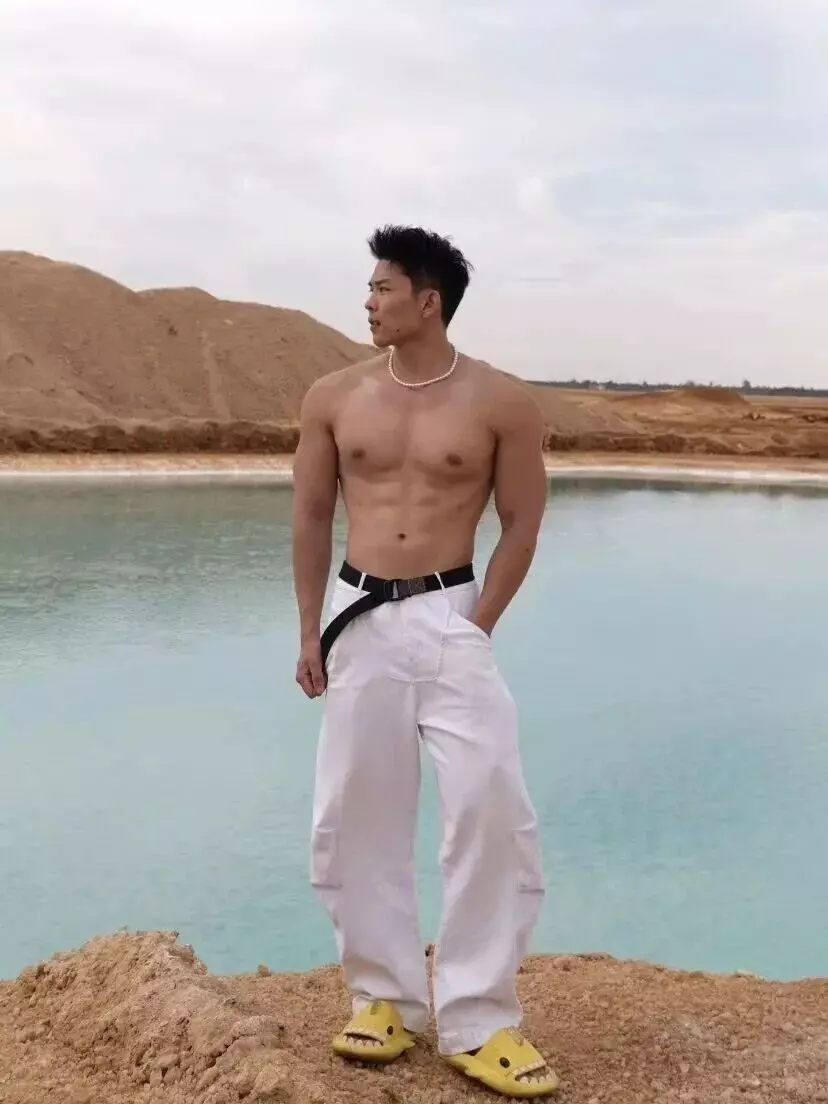 图片[17]-宽肩窄腰可狼可苏，豹纹短裤内衬高弹，谁顶得住！-潮男潮北-潮男潮北